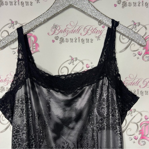 Lace metallic tank top holographic Lacey pattern grey black lace trim straps y2k - Picture 3 of 9